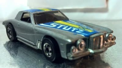 Stutz Blackhawk