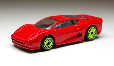 Jaguar XJ220
