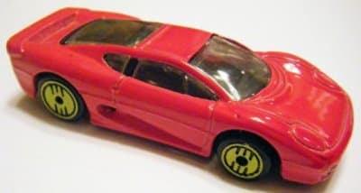 Jaguar XJ220