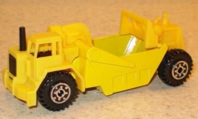 CAT Earth Mover