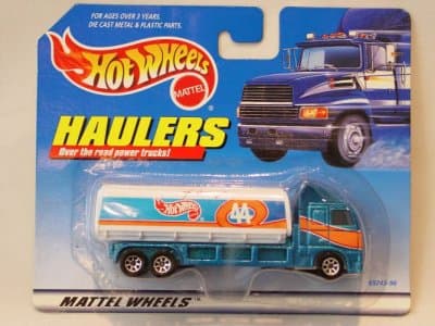 Hot Wheels #44 Racing Hauler