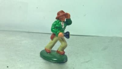 Action Figure - Policeman W/ Green Shirt W/ Flashlight