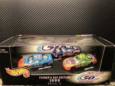 Petty Racing Father's Day Edition Set