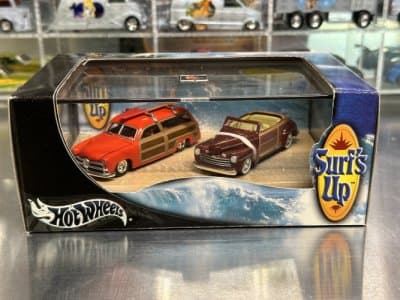 Surf's Up 2-Car Set
