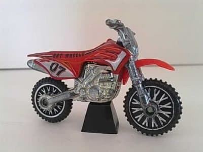 HW450F
