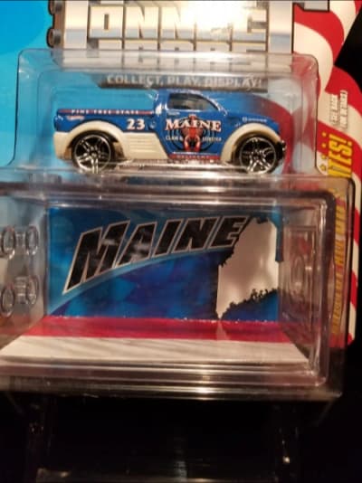 Dodge M80