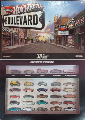 Hot Wheels Boulevard 30 Car Set