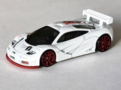 McLaren F1 GTR
