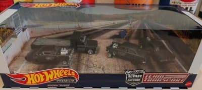 Black Hole Racing Premium Collector Set