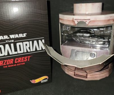 Razor Crest: The Beskar Edition