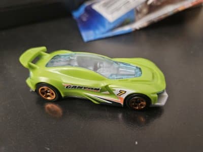 Gazella R