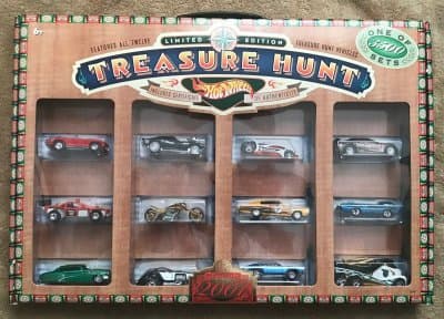 JC Penny Treasure Hunt Set