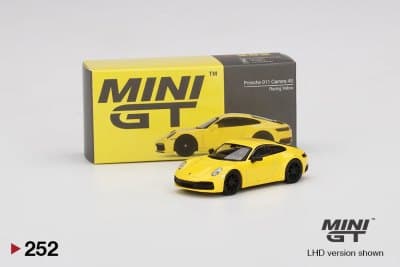Porsche 911 (992) Carrera 4S Racing Yellow