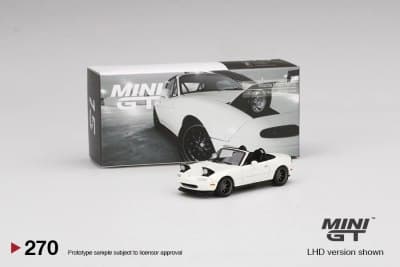 Mazda Miata MX-5 (NA) Tuned Version Classic White - Fred's Garage Special