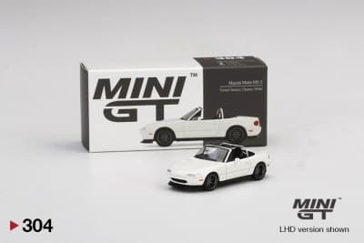 Mazda Miata MX-5 (NA) Tuned Version Classic White