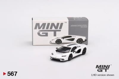 Lamborghini Countach LPI 800-4 Bianco Siderale