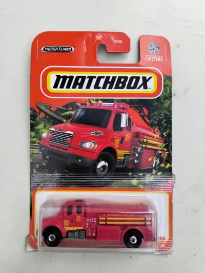 Freightliner M2 106