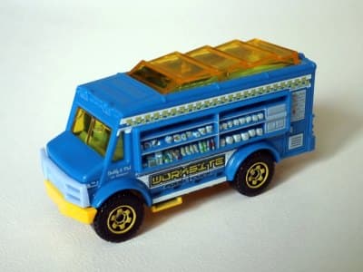 Chow Mobile