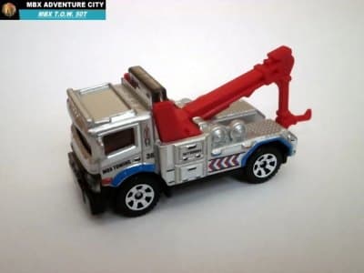 Urban Tow Truck