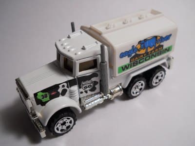 Peterbilt Tanker