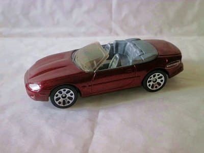 Jaguar XK8