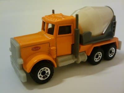Peterbilt (Cement Mixer)