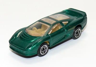 Jaguar XJ220
