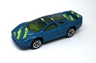 Jaguar XJ220