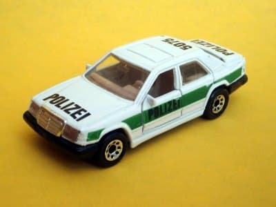 Mercedes-Benz 300E