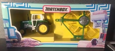 MF Tractor