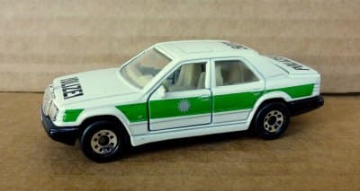 Mercedes-Benz 300E