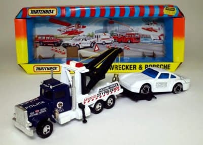 Peterbilt Wrecker & Porsche 959