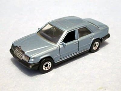 Mercedes-Benz 300E
