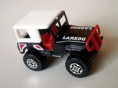 4x4 Jeep with canopy