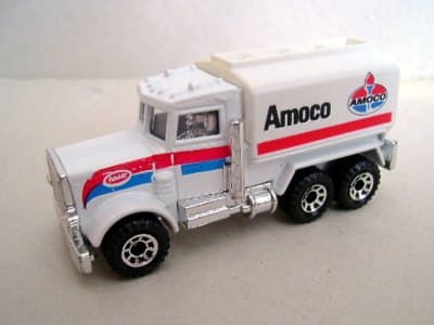 Peterbilt Tanker