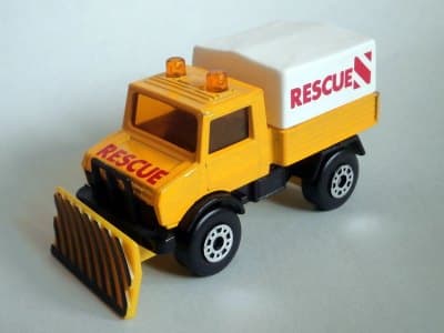 Mercedes-Benz Unimog