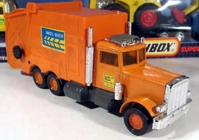 Refuse Truck Peterbilt