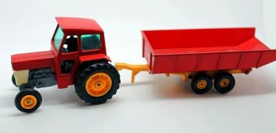 Massey Ferguson Tractor & Trailer
