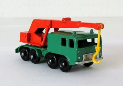 8 Wheel Crane