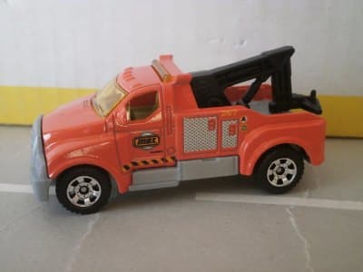 2005 Tow Truck