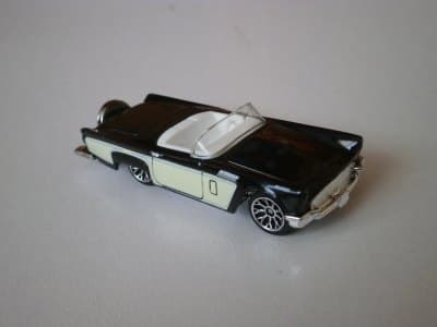 57 Ford Thunderbird