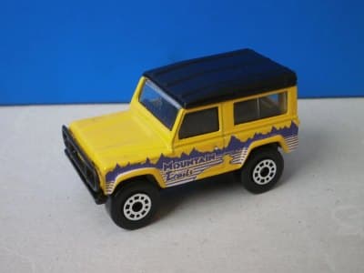 Land Rover Ninety
