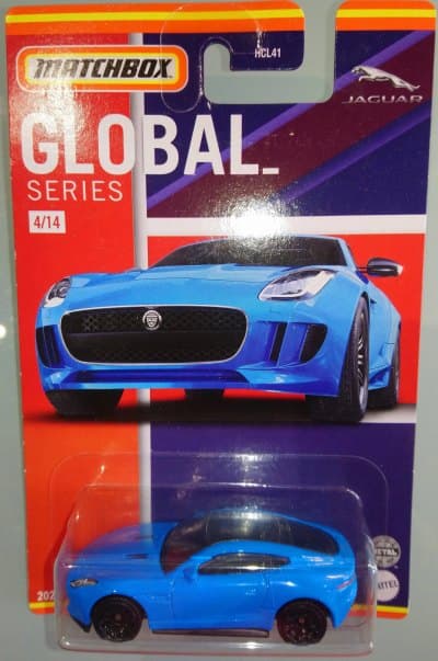 15 Jaguar F-Type Coupe