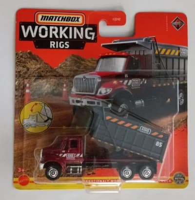 International Workstar 7500 Dump Truck