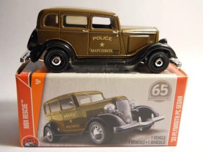 33 Plymouth PC Sedan