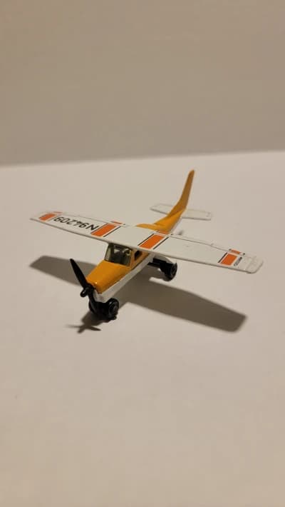 Cessna 210G