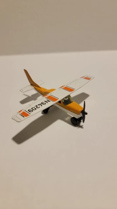 Cessna 210G