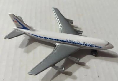 Boeing 747