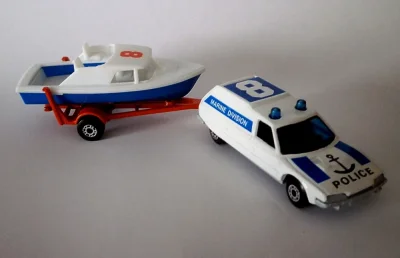 Citroen CX with Boat & Trailer