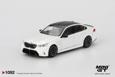 BMW M5 (G90)